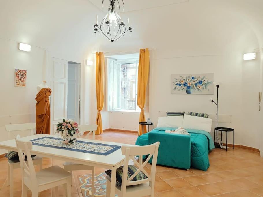 Fashion Cathedral Apartment, Centro Storico Napoli מראה חיצוני תמונה