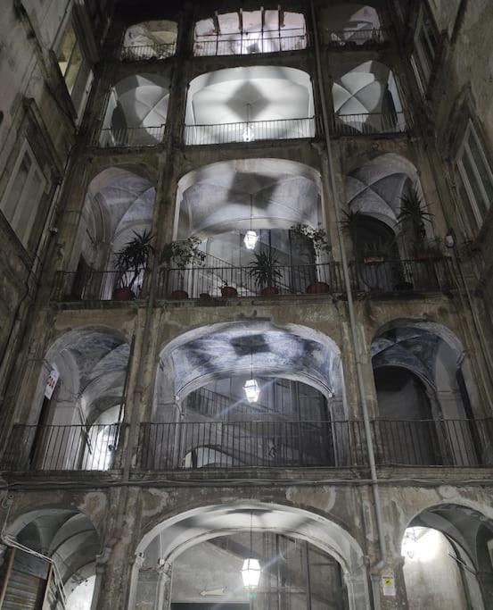 Fashion Cathedral Apartment, Centro Storico Napoli מראה חיצוני תמונה
